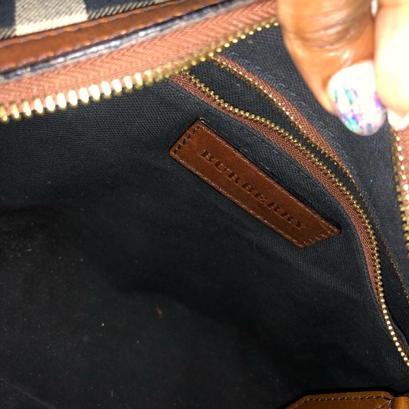 Burberry Bag - Picture 4 of 4